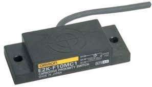 E2K-F10MC1 Cảm biến tiệm cận điện dung Omron