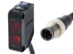 E3Z-T81-D-M1J-1 0.3M Cảm biến quang thu-phát Omron