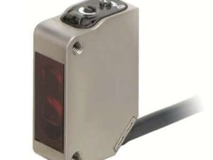 E3ZM-R81-S1J 0.3M Cảm biến quang Omron