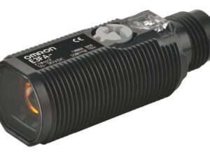 E3FA-RP22 Omron Cảm biến quang trụ M18