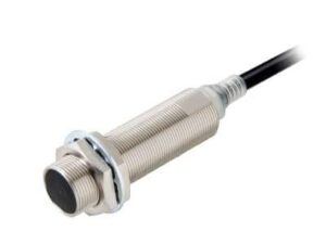 Cảm biến tiệm cận E2E NEXT series Omron E2E-X5C1L18 2M