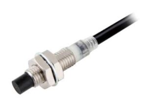 Cảm biến tiệm cận E2E NEXT series Omron E2E-X8MB28 2M