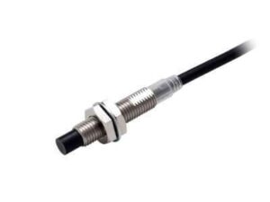 Cảm biến tiệm cận E2E NEXT series Omron E2E-X8MB2L8 2M