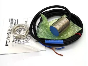 Cảm biến từ tiệm cận Keyence EV-30M