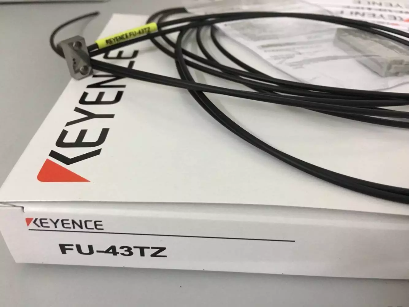 Cảm biến sợi quang Keyence FU-43TZ
