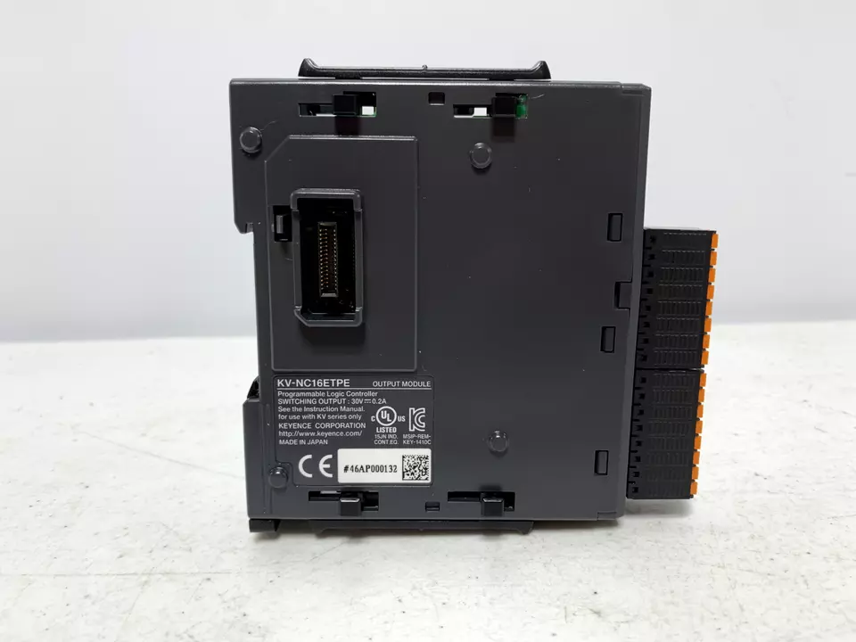 Mô đun PLC Keyence 16 đầu ra trans KV-NC16ETPE